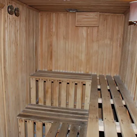 Marbel By Palmwings 库萨达斯